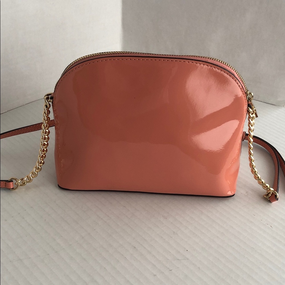 MICHAEL KORS Patent Leather Coral Crossbody, Excellent - Picture 4 of 12